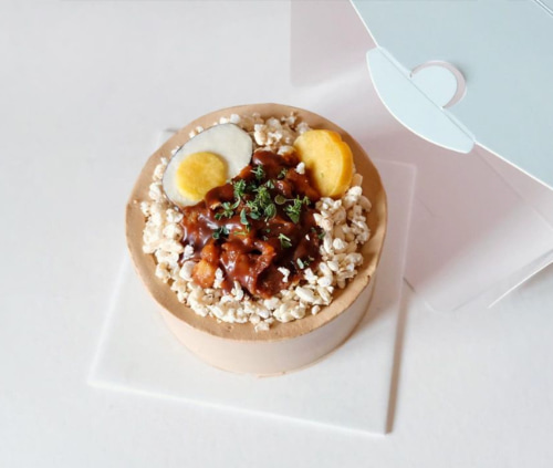 超美客製蛋糕🍰滿載你的美好回憶🌸｜居家改造案例 - dHConcept 玩味空間